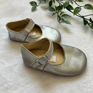 Early Days Baby Shoes Size 2 | Silver Leather Mary Janes GUC